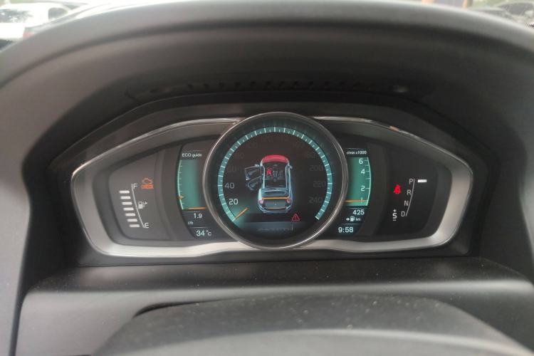 Used Volvo XC60 2014 Facelift T5 Personalized Sport Edition
