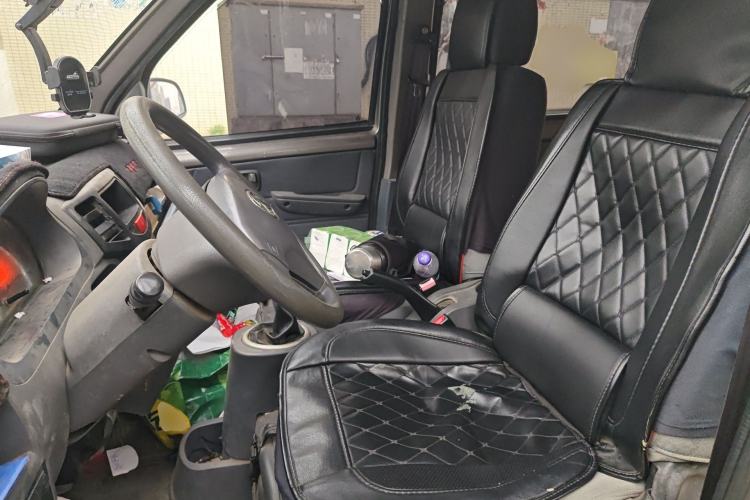 Used BAIC Weiwang 306 2013 1.2L Value Edition Basic CNG 7-seater A12 China IV Left Front Seat