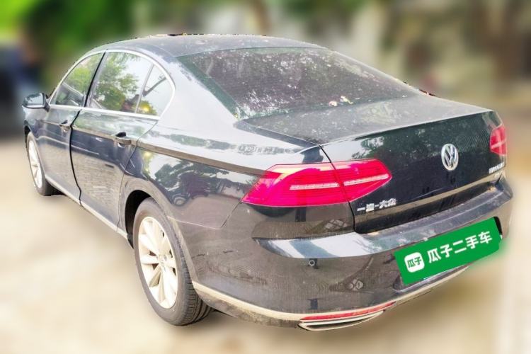 Used Volkswagen Magotan 2019 330TSI DSG Leading Edition China V Standard