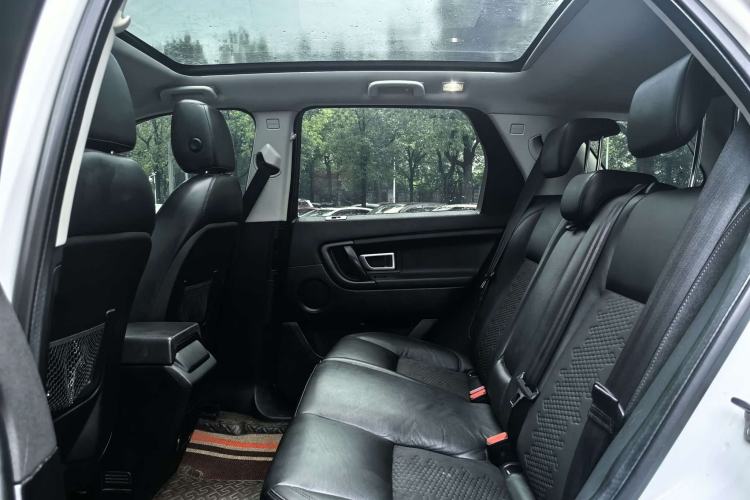 Used Land Rover Discovery Sport 2019 240 PS PURE Edition China V Standard