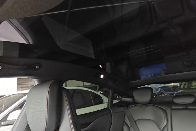 Used Xiaomi Auto SU7 2024 Rear-Drive Long-Range Intelligent Driving Version Headliner