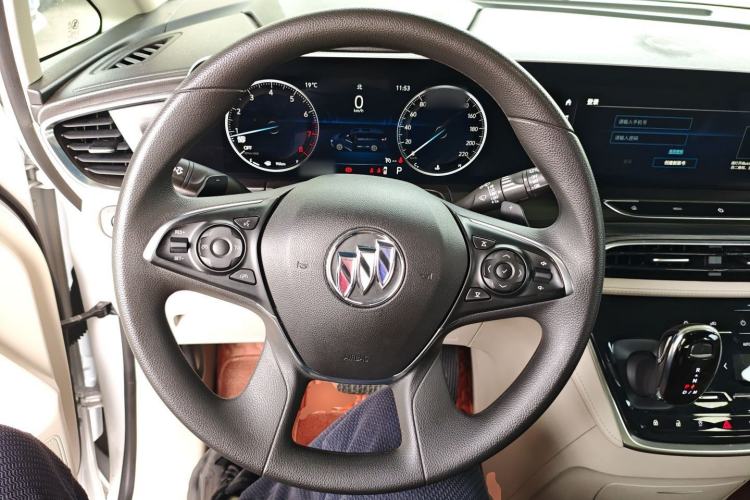 Used Buick GL8 2021 ES Landtrek 653T Comfort Edition