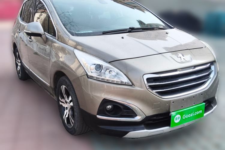 Used Peugeot 3008 2015 1.6THP Automatic Prestige Edition Front Right 45 Deg