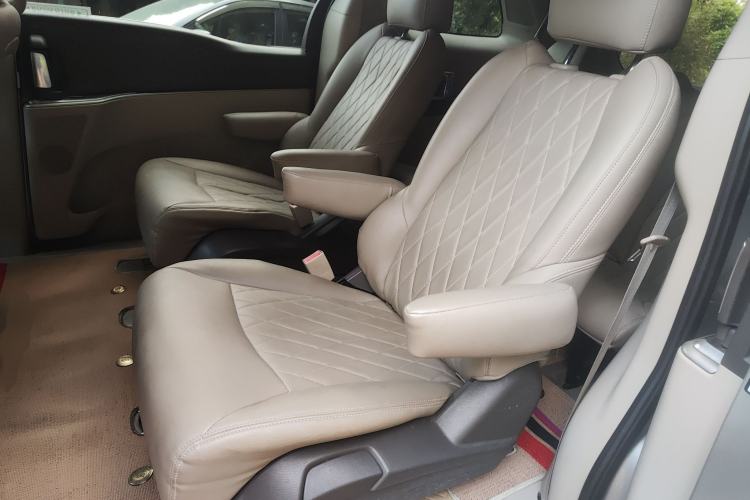 Used Buick GL8 2011 3.0L GT Luxury Business Haoya Edition