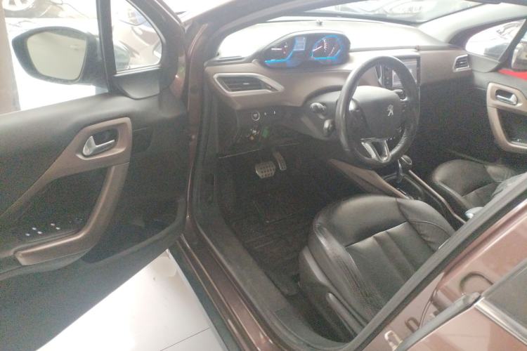 Used Peugeot 2008 2014 1.6L Automatic Navigation Edition