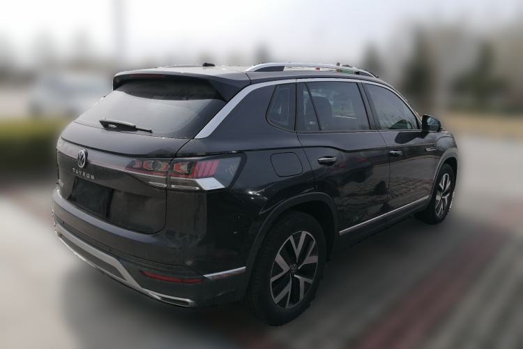 Used Volkswagen Tayron 2023 280TSI Two-Wheel-Drive Luxury Plus Advanced Version