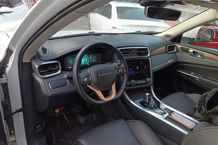 Used Lynk & Co 01 2019 2.0T Two-Wheel-Drive Pro Version China V Standard
