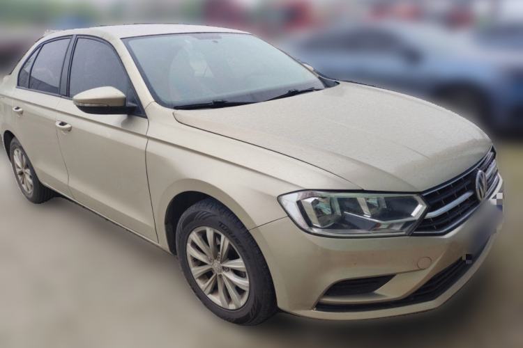 Used Volkswagen Bora 2016 1.6L Manual Fashion Edition Front Right 45 Deg