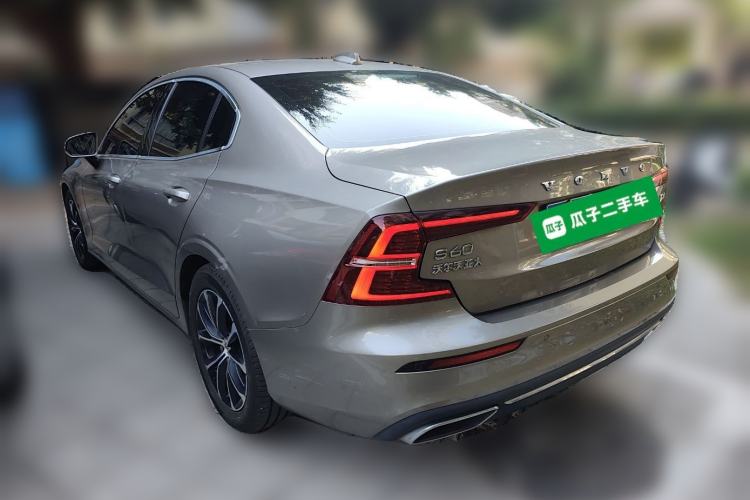 Used Volvo S60 2021 T4 Zhiyi Luxury Edition