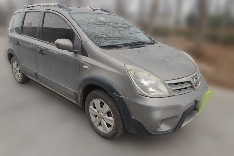 Used Nissan Livina 2010 Jingrui Edition 1.6L Manual Standard Model Front Right 45 Deg