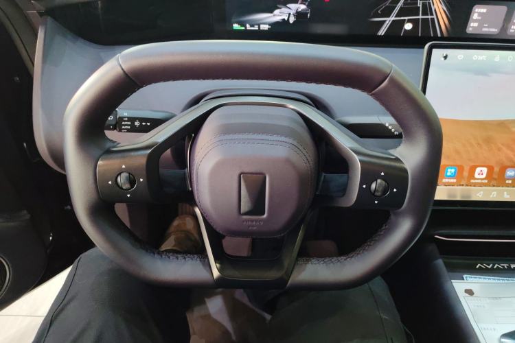 Used Avatr 06 2025 Max All-Electric Version Steering Wheel