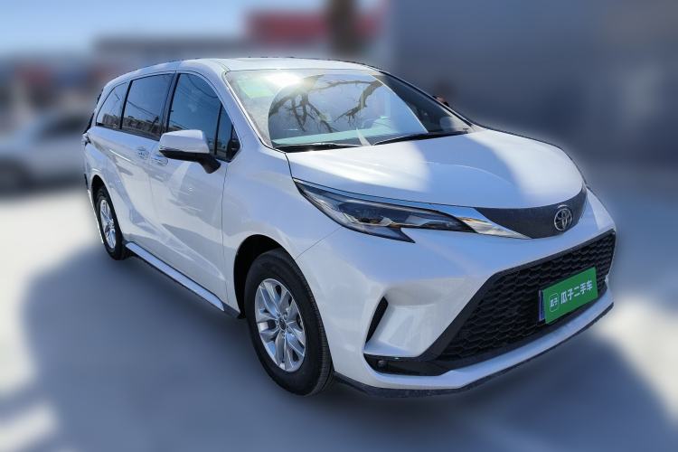 Used Toyota Granvia 2026 Model 2.5L Hybrid Comfort Edition