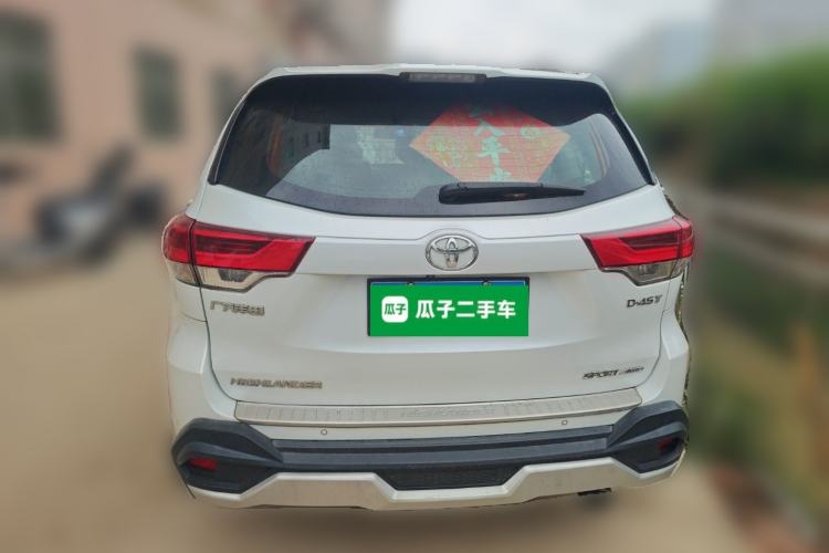 Used Toyota Highlander 2018 2.0T Four-Wheel Drive Luxury Version 7 Seats China VI Standard
