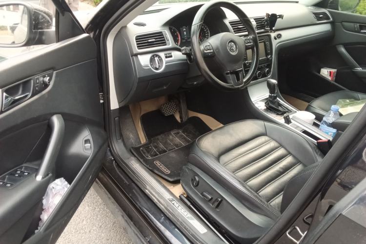 Used Volkswagen Passat 2014 1.8TSI DSG Prestige Navigation Edition
