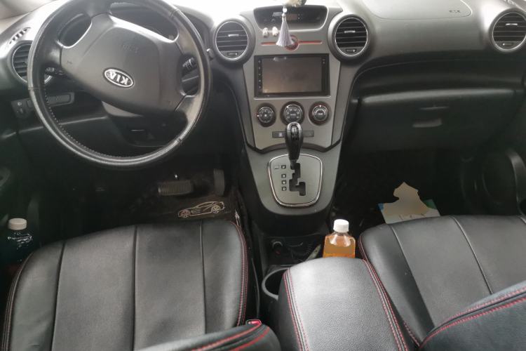 Used Kia Carens 2011 2.0L 5-Seater Automatic Standard Edition