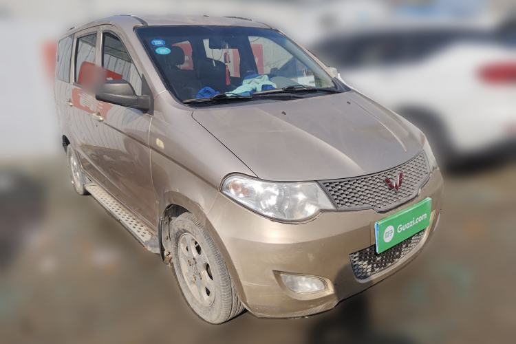 Used Wuling Hongguang 2014 1.2L Standard Model China IV