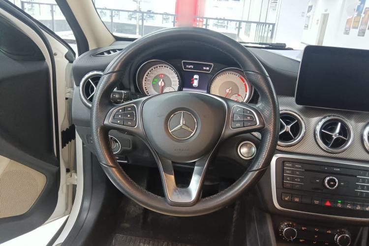 Used Mercedes-Benz GLA 2016 GLA 220 4MATIC Fashion Edition