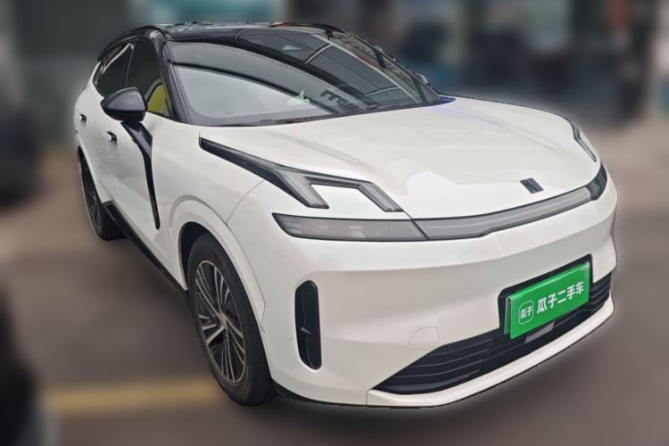 Used Lynk & Co 08 EM-P 2025 120km Long-Range Pro