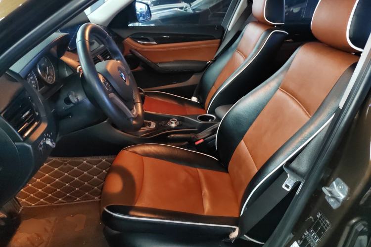 Used BMW X1 2015 sDrive18i Fashion Upgrade Edition Left Front Seat