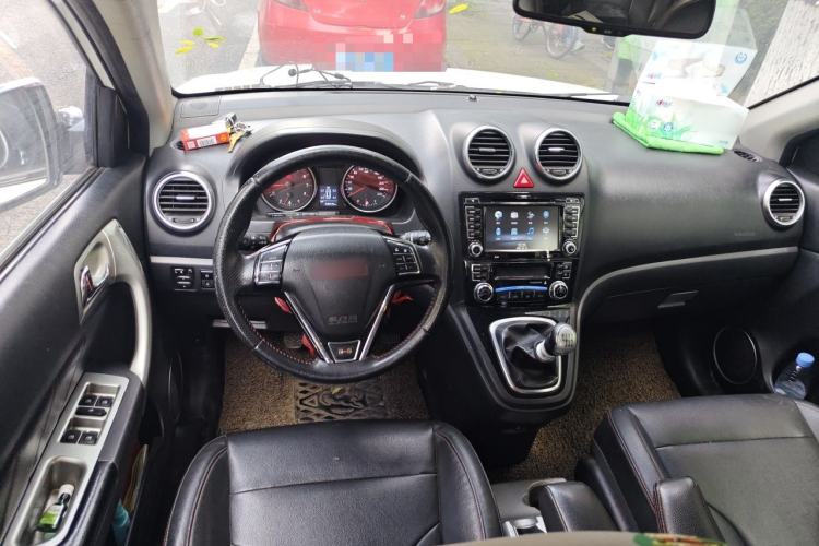Used Haval H6 2014 Upgraded Model 1.5T Manual Two-Wheel Drive Elite Version
