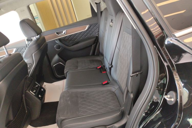 Used Hongqi HS7 2022 3.0T Automatic All-Wheel Drive ZhiLian Flagship Edition Five Seats Left Rear Seat