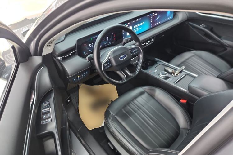 Used Ford Mondeo 2025 2.0T EcoBoost Luxury Version