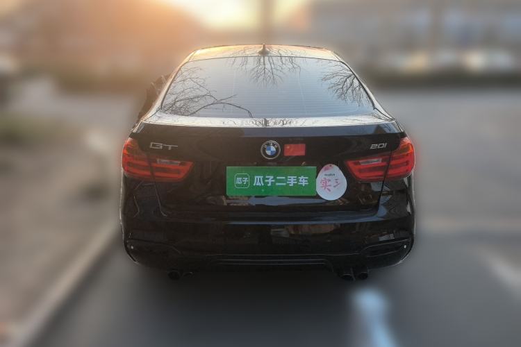 Used BMW 3 Series GT 2016 320i Fashion Model
