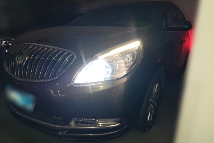 Used Buick GL8 2015 2.4L Luxury Business Premium Edition