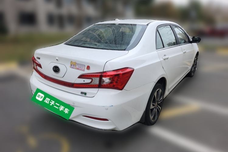 Used BYD Qin New Energy 2015 1.5T Dual-Crown Flagship Plus Edition