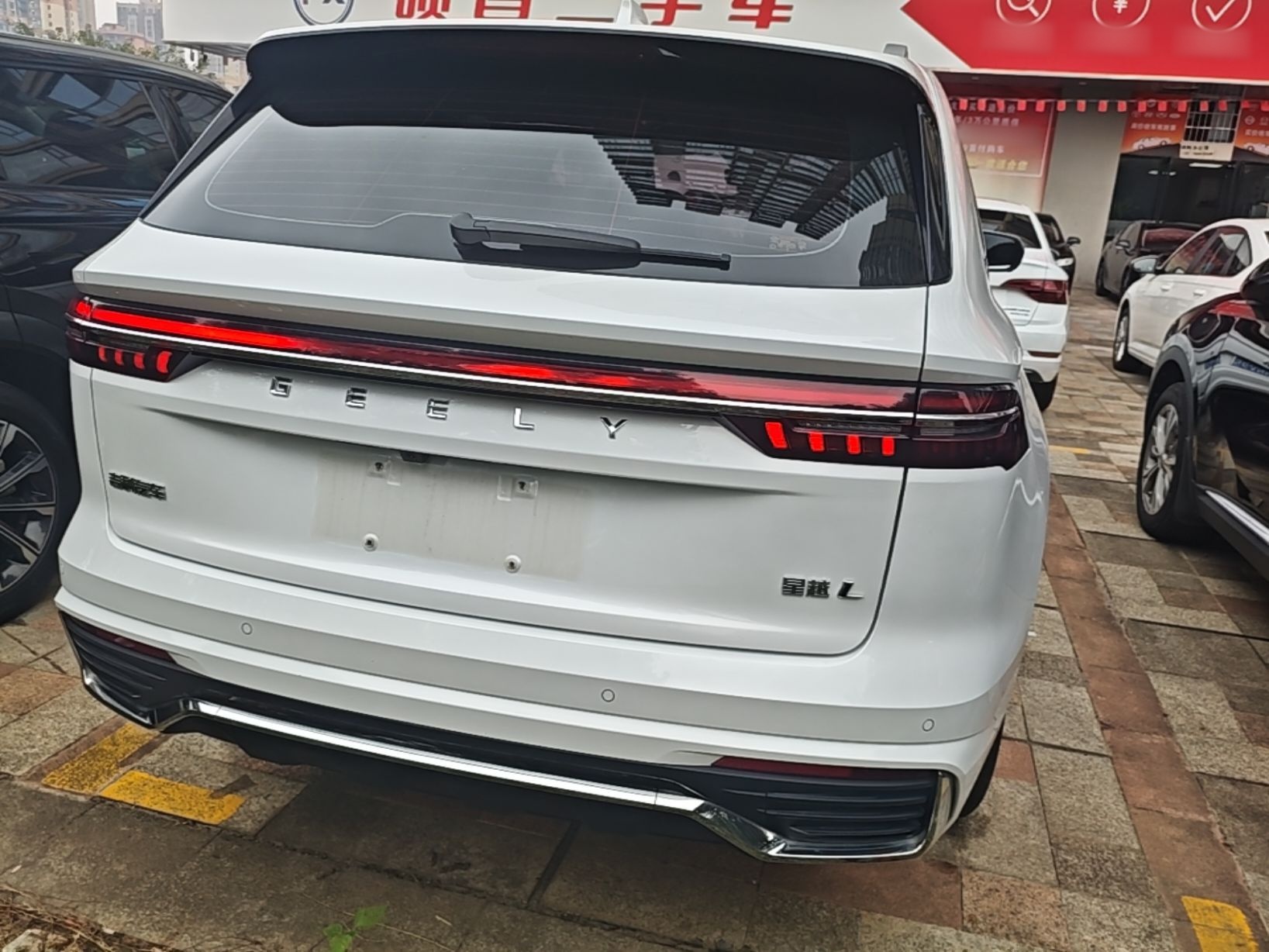 Geely Auto Monjaro L 2021 2.0TD DCT EVO Two-Wheel Drive Prestige Version — снимка 5