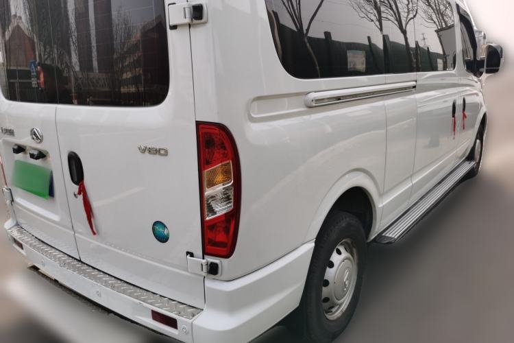 Used SAIC MAXUS Xintu V80 2023 2.0T Manual Classic Aoyuntong Long Wheelbase Mid-Height 6/7/8/9-Seater