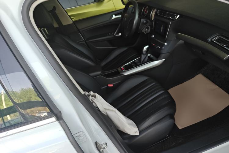 Used Peugeot 408 2019 360THP Automatic Luxury Edition China VI Standard Right Front Seat