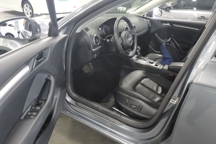 Used Audi A3 2014 Sportback 35 TFSI Automatic Comfort Model
