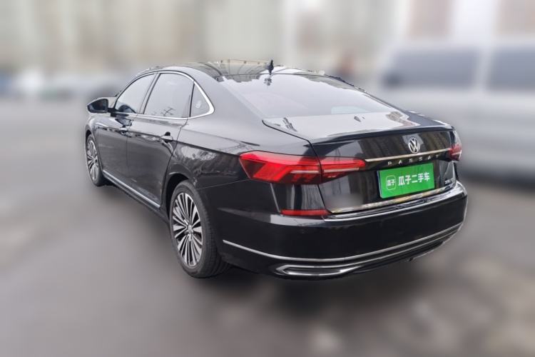 Used Volkswagen Passat 2020 330TSI Luxury Edition China VI
