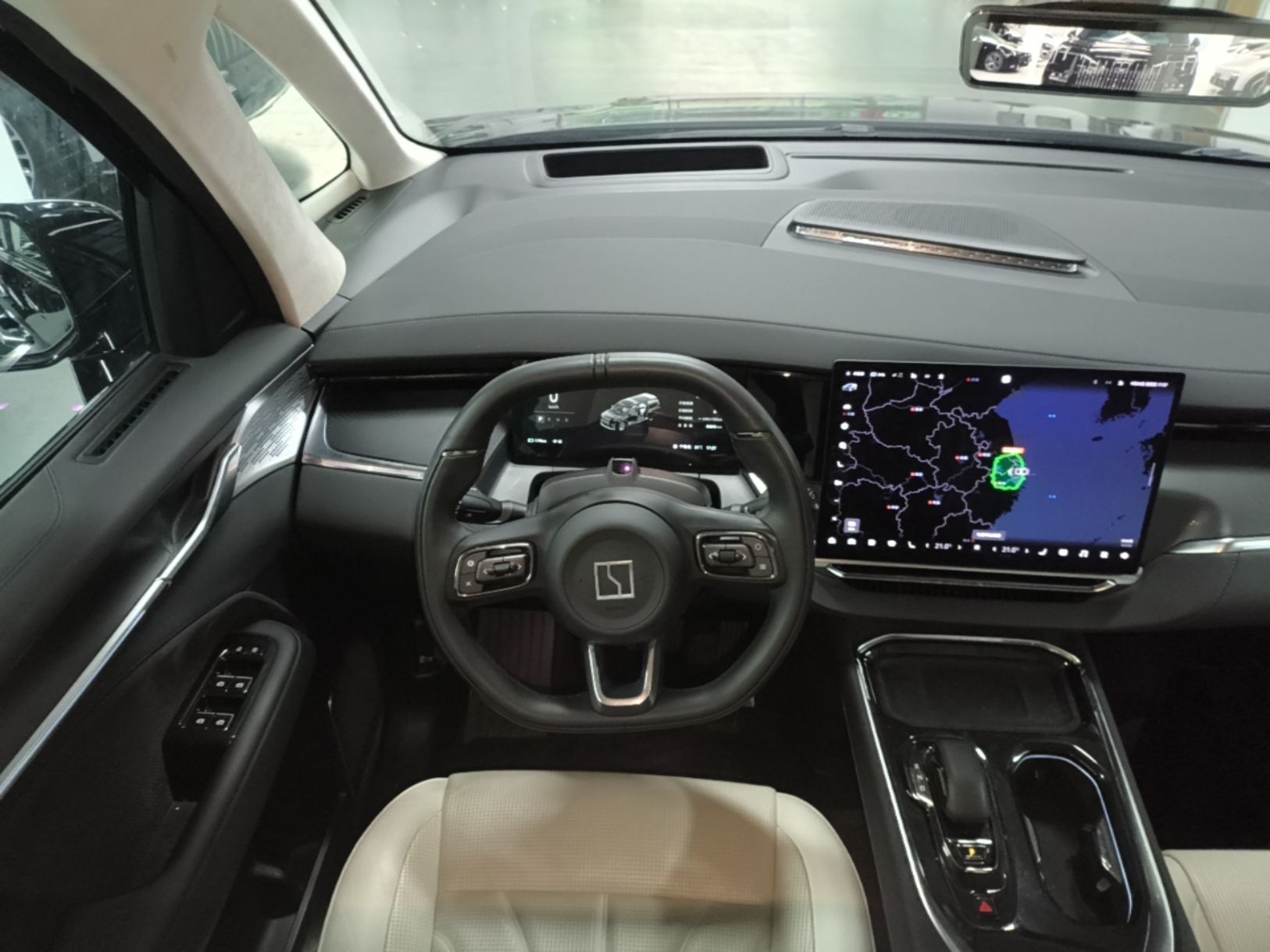 Zeekr 009 2024 GAC Trumpchi — снимка 13