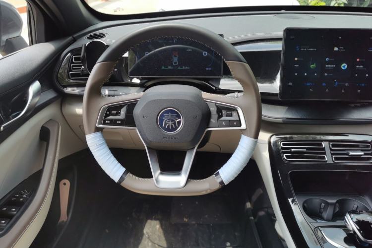 Used BYD Qin PLUS 2023 Champion Edition DM-i 55KM Leading Model Steering Wheel