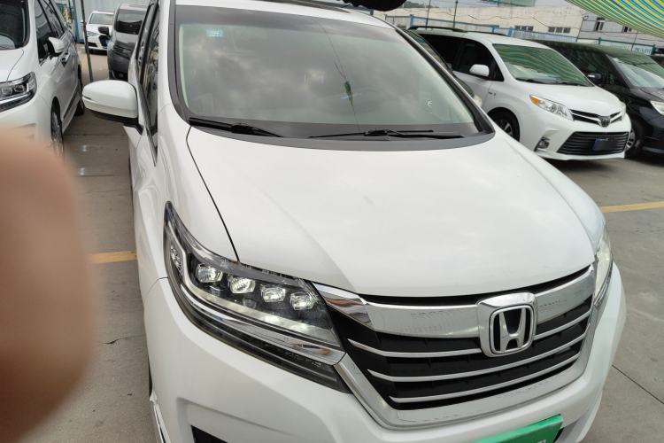 Used Honda Elysion 2016 2.4L Luxury Edition Front