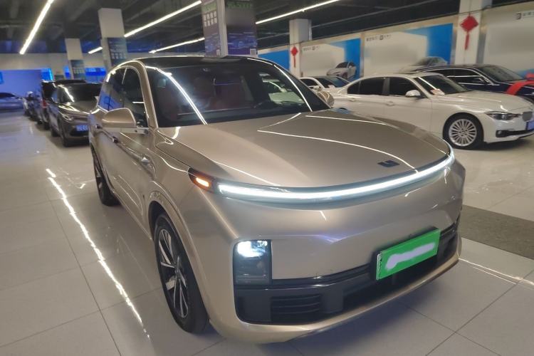 Used Li Auto L8 2023 Pro Model