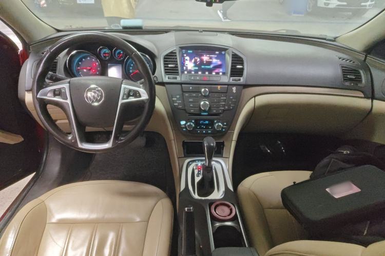 Used Buick Regal 2010 2.0L Expo Edition Center Console