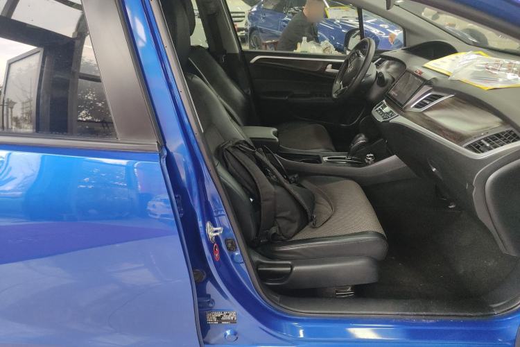 Used Honda Jade 2017 1.8L automatic Comfort version 5 seats
