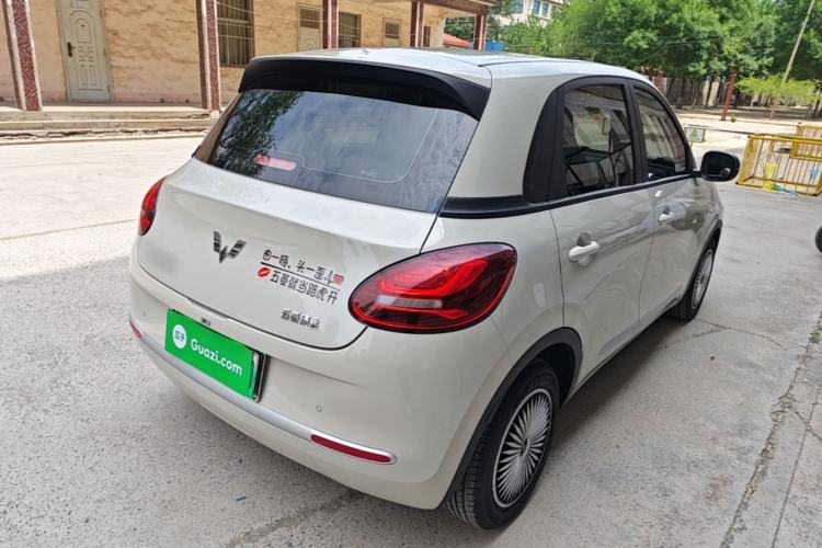 Used Wuling Bingo 2023 203km Light Edition
