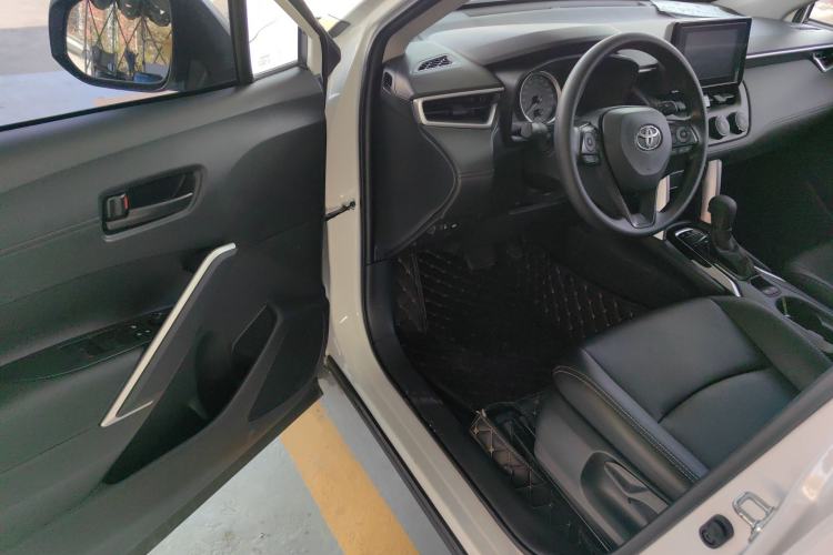 Used Toyota Corolla Cross 2022 2.0L Pioneer Edition
