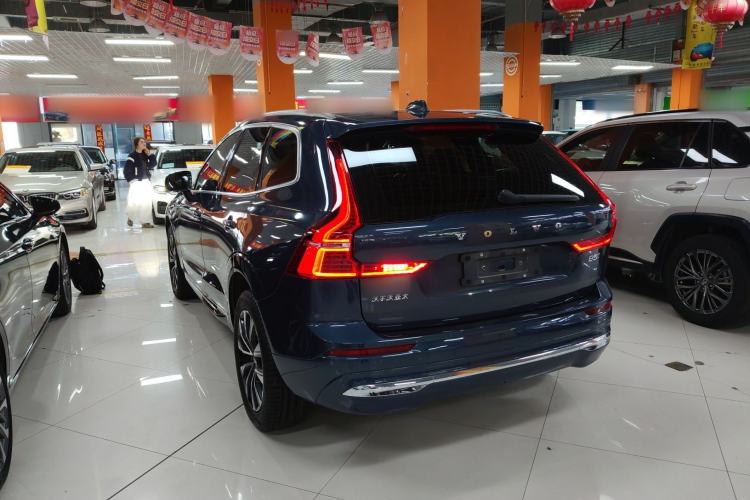 Used Volvo XC60 2024 B5 4x4 Smart Luxury Edition
