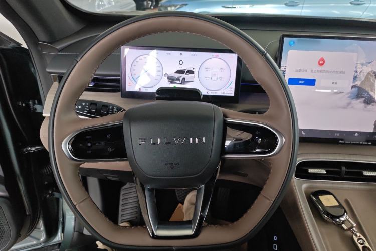 Used Chery Fengyun T8 2025 1.5T 130km Deluxe Version 5 Seats Steering Wheel