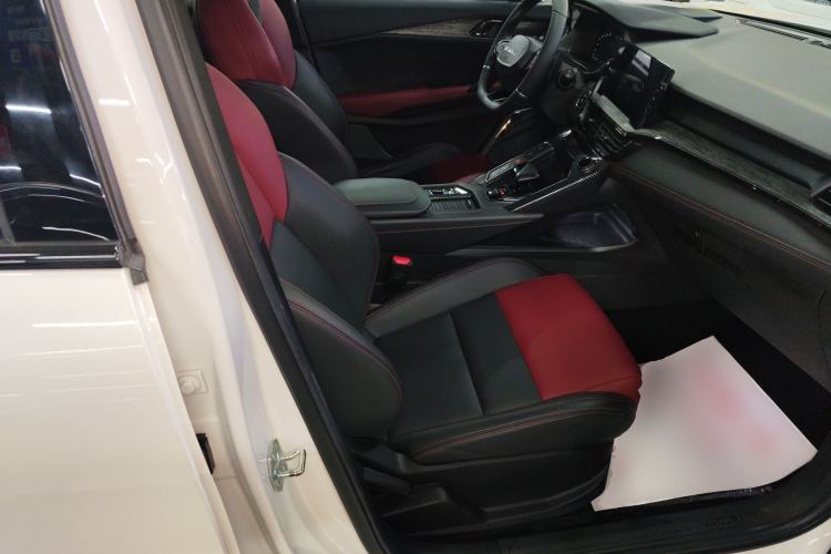 Used Lynk & Co 06 2020 1.5T JinPro model
