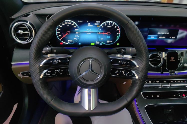 Used Mercedes-Benz E-Class New Energy 2023 E 350 e L Plug-in Hybrid Sports Sedan Steering Wheel