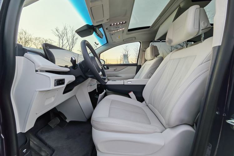 Used Buick GL8 New Energy 2026 Model Lu Zun Luxury Edition
