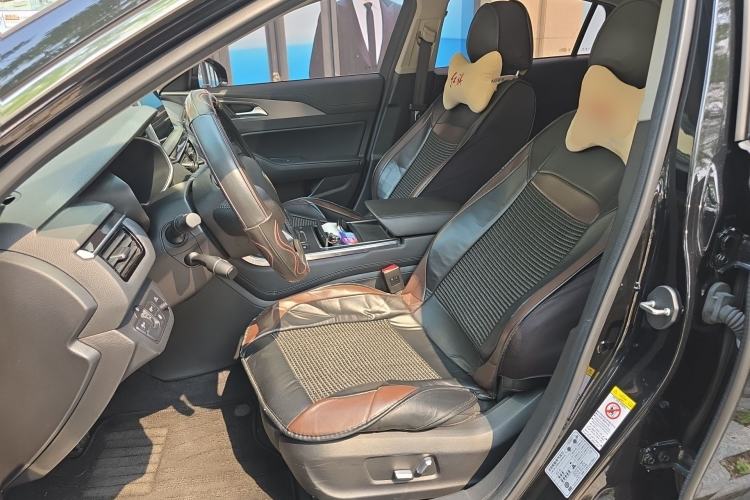 Used Hongqi H5 2020 1.8T Automatic Smart Connect Flagship Edition Left Front Seat