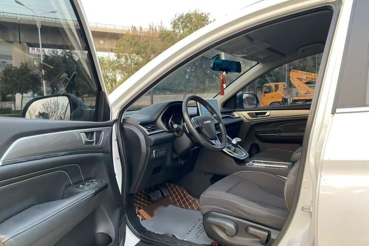 Used Haval M6 2021 PLUS 1.5T DCT Elite Smart Connectivity Model