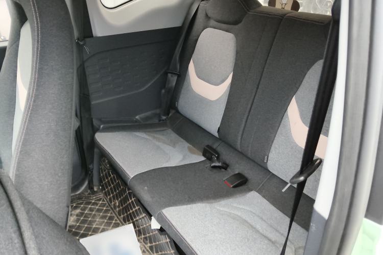 Used Chery QQ Ice Cream 2022 170km Sundae Phosphate Lithium-Ion